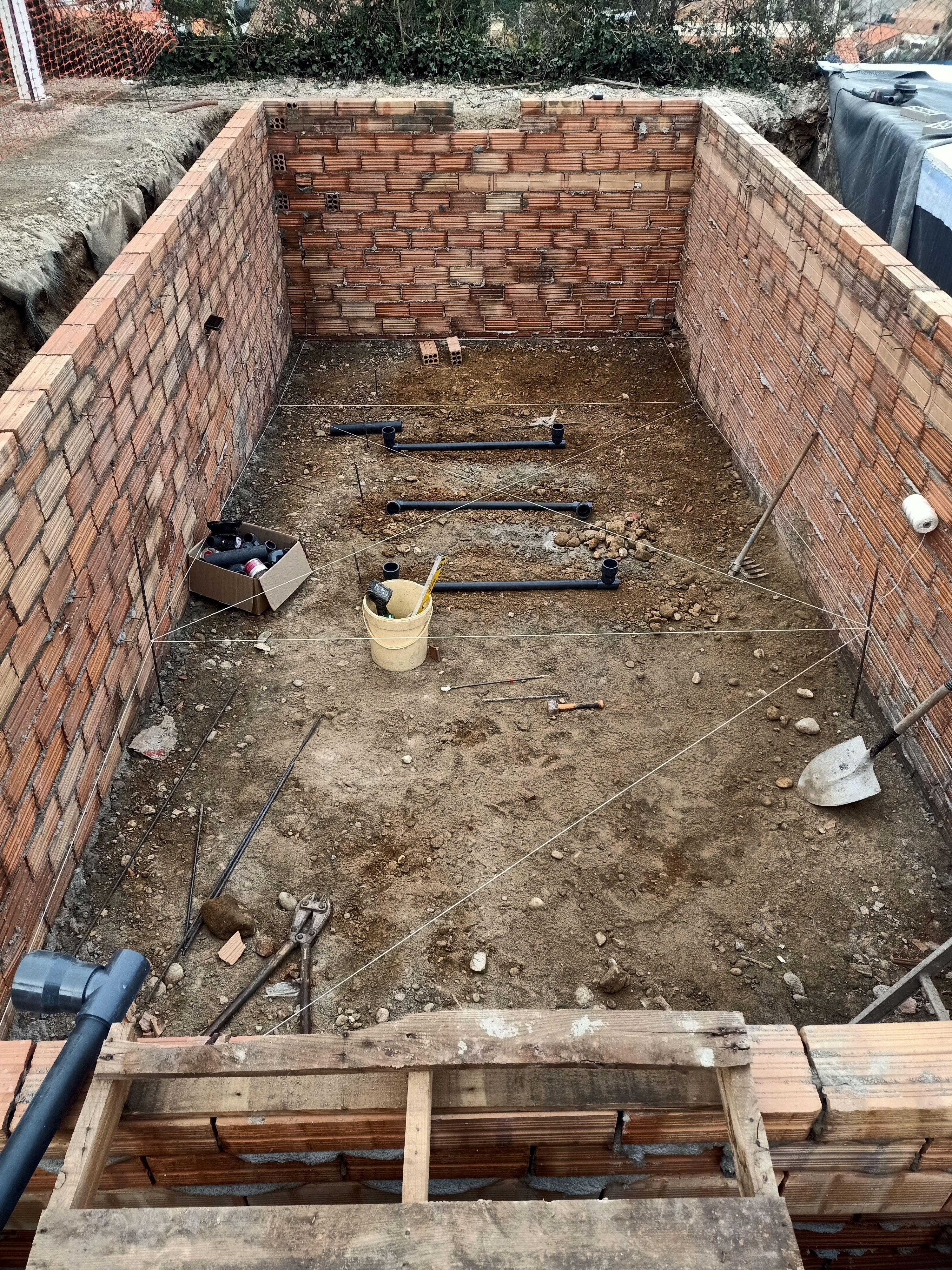 Reforma interior y exterior de una casa con vistas a Montserrat - Galería 11