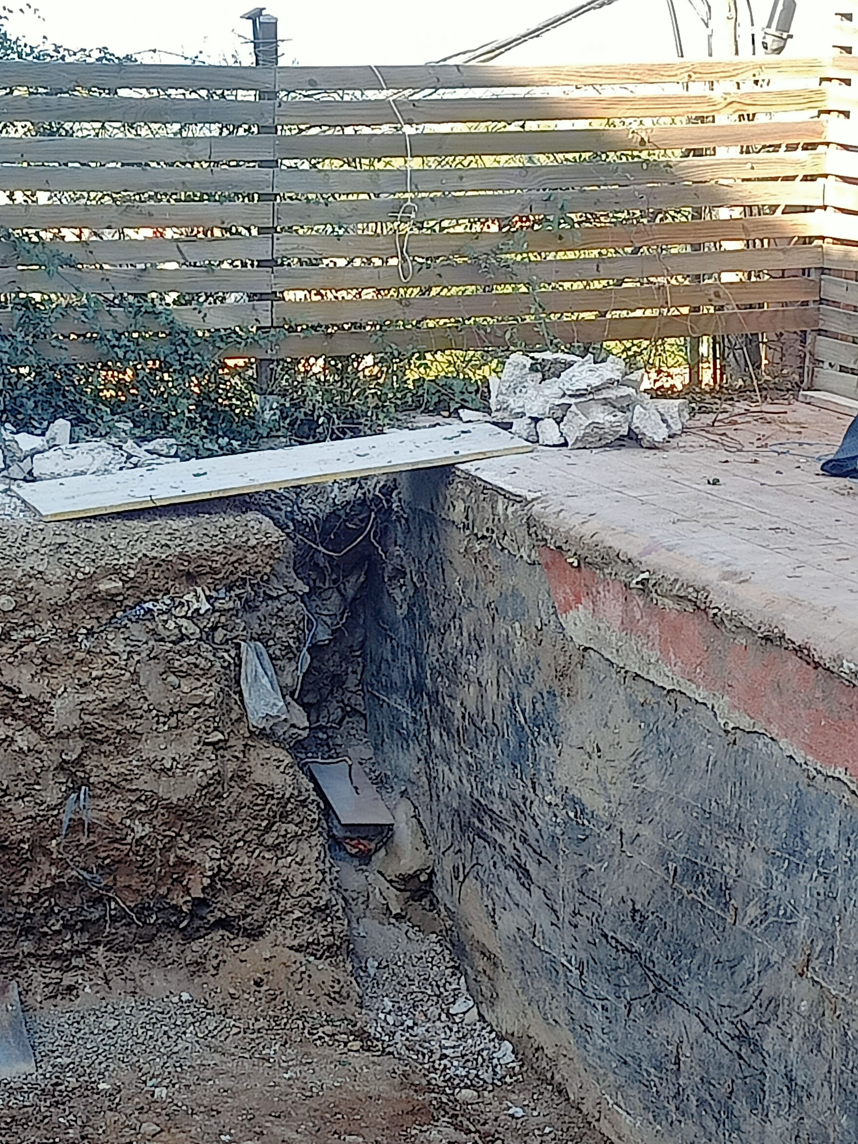 Reforma interior y exterior de una casa con vistas a Montserrat 8